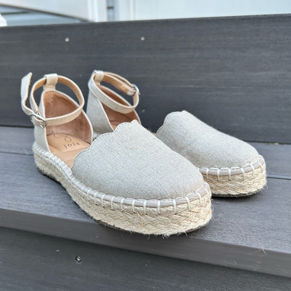 Like New Joie Cruz Natural Silver
Shimmer Ankle Strap Espadrille Platforms-
6.5